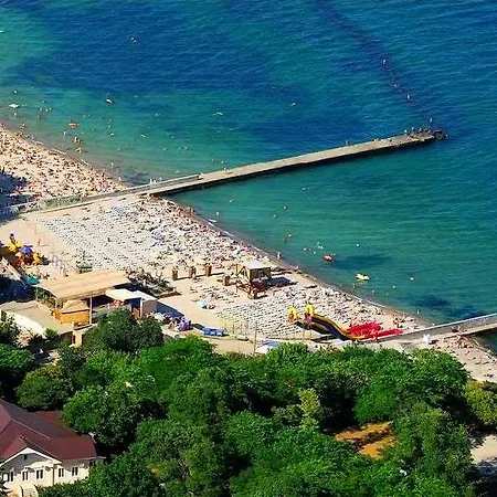 Apartmán On Francuzkiy Bulvar 26-1 *